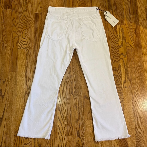 NWT White Marilyn Crop Flare Jeans - Picture 6 of 16